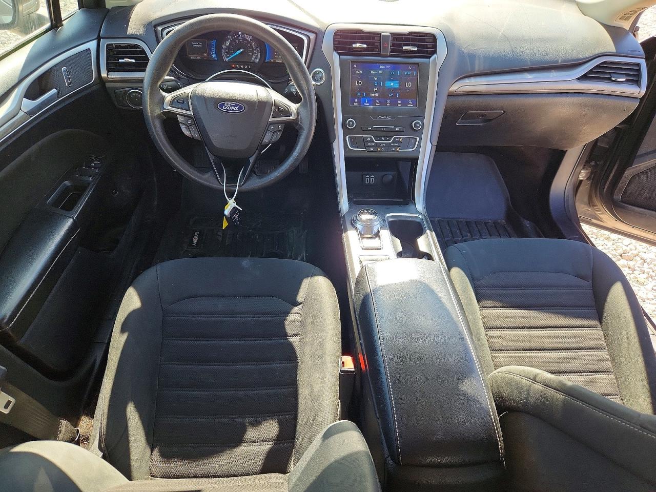 2020 FORD FUSION SE photo 15