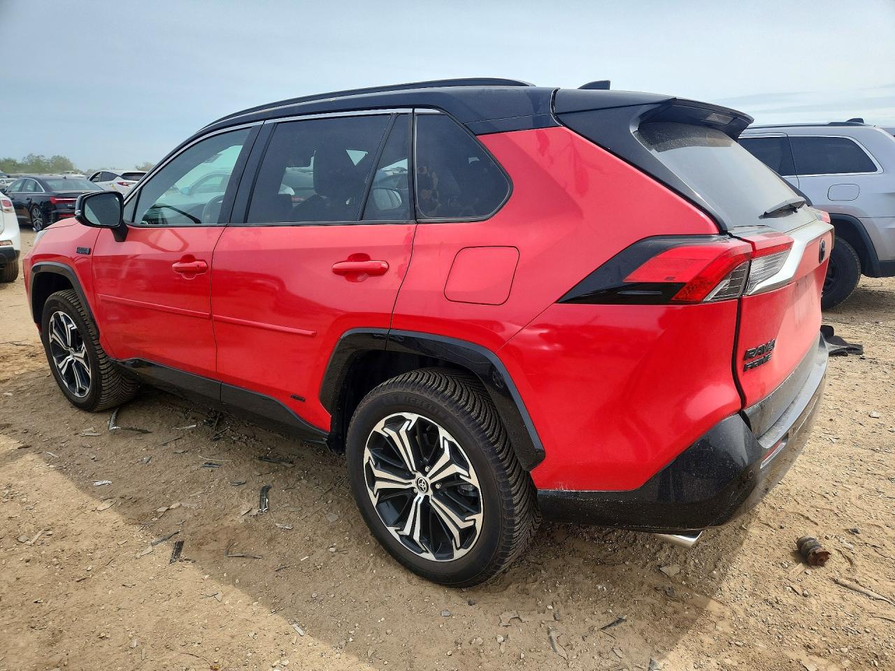2024 TOYOTA RAV4 PRIME XSE photo 3