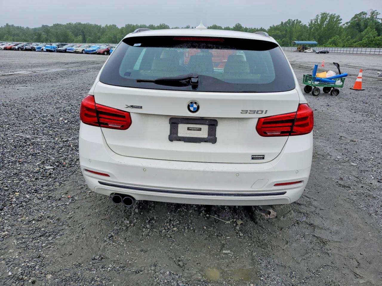 2017 BMW 330 XI photo 11