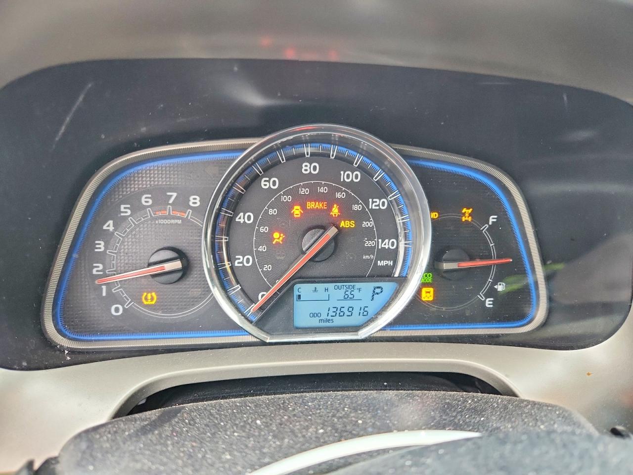 2014 TOYOTA RAV4 LIMITED photo 17