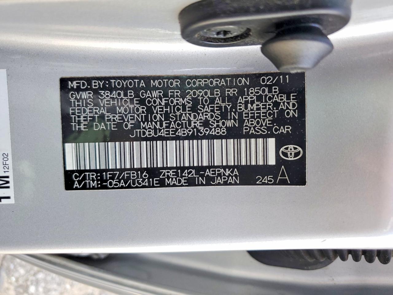 2011 TOYOTA COROLLA LE photo 34