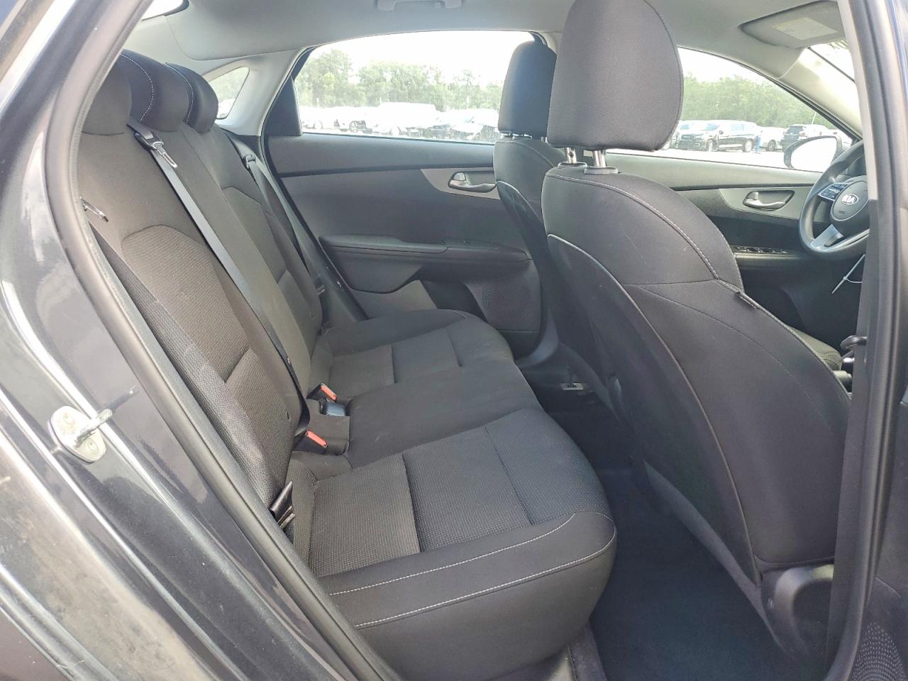 2021 KIA FORTE FE photo 28