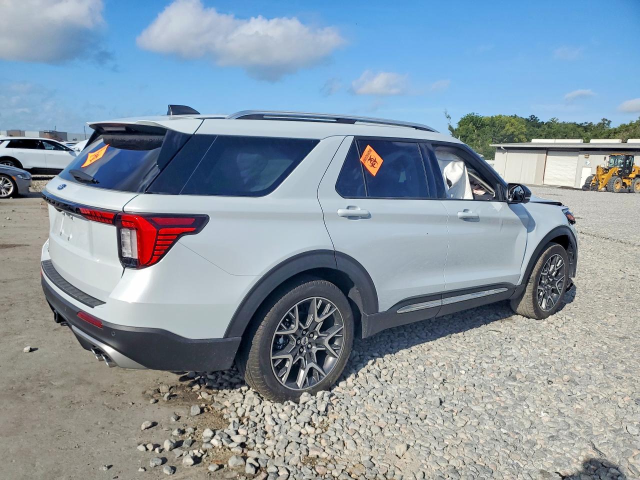 2025 FORD EXPLORER PLATINUM photo 5