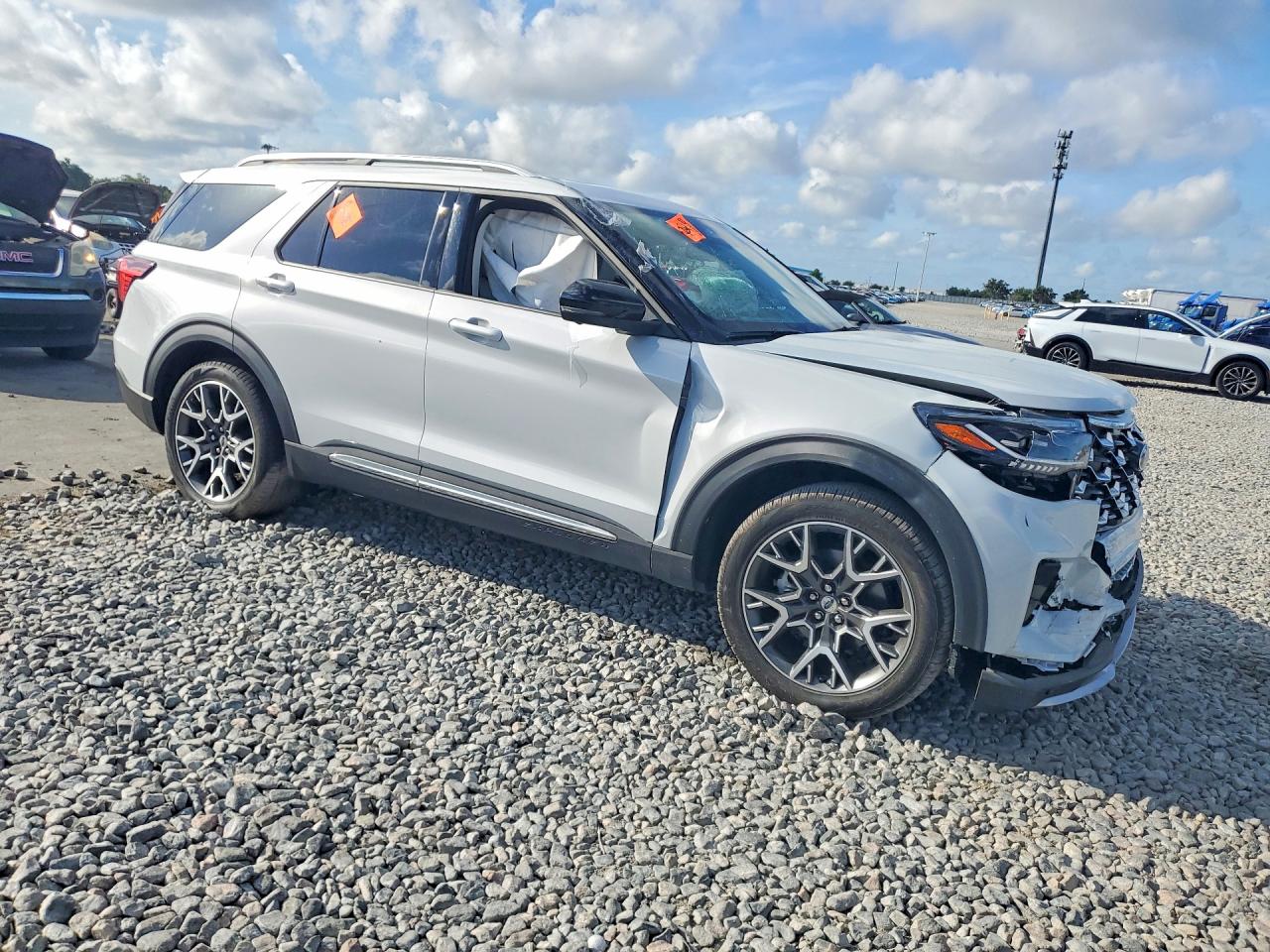 2025 FORD EXPLORER PLATINUM photo 7