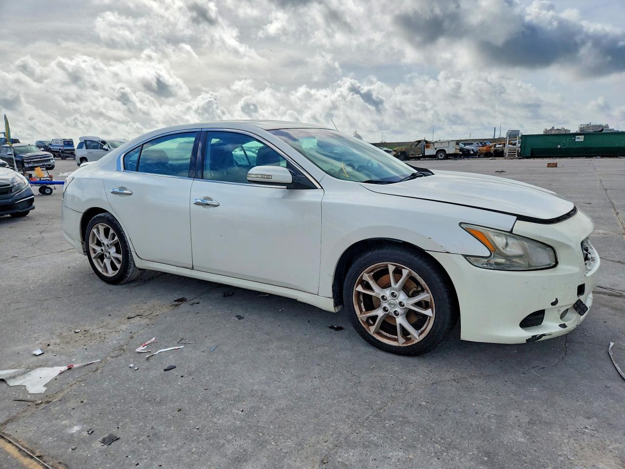 2013 NISSAN MAXIMA 3.5 S photo 10