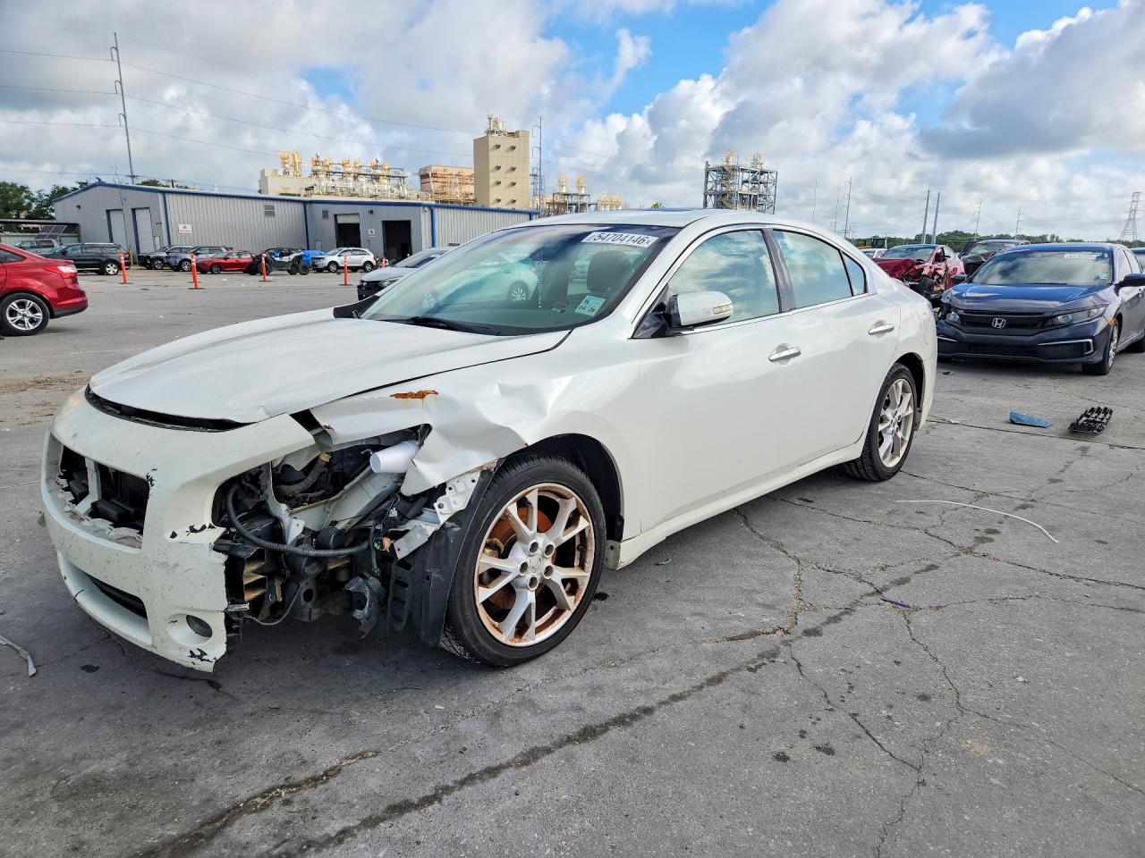 2013 NISSAN MAXIMA