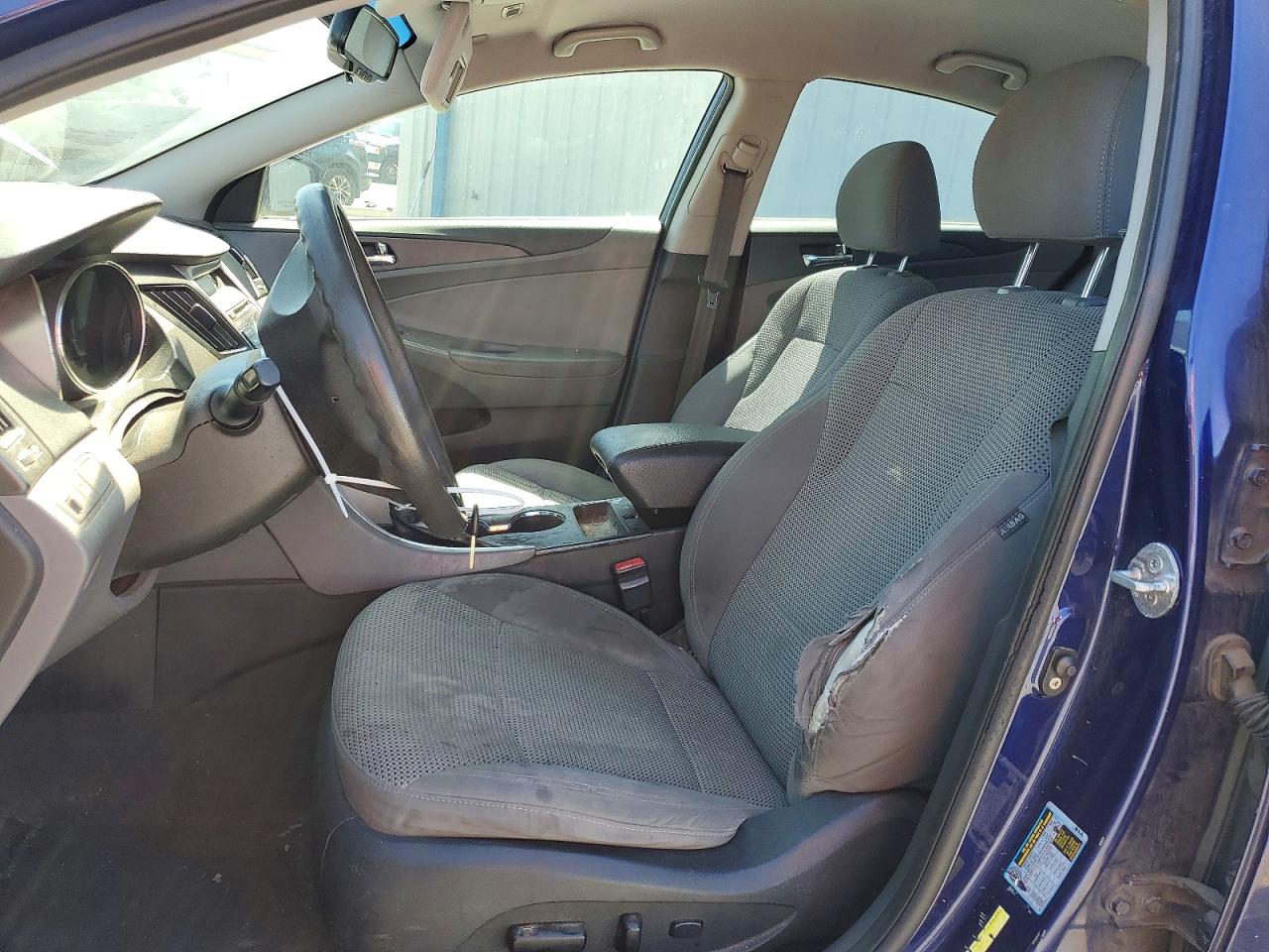 2012 HYUNDAI SONATA GLS photo 19