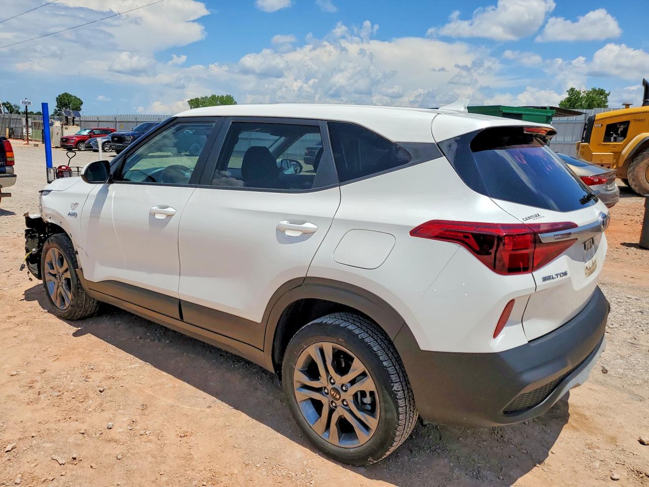 2021 KIA SELTOS LX photo 3