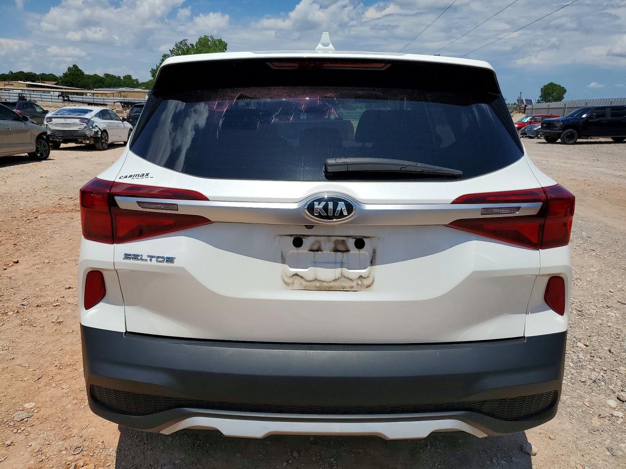 2021 KIA SELTOS LX photo 11