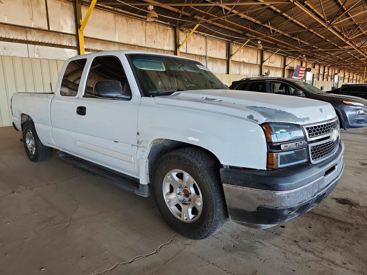 2006 CHEVROLET SILVERADO C1500 photo 10