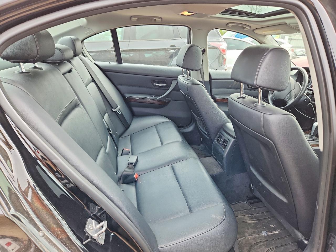 2011 BMW 328 XI SULEV photo 19