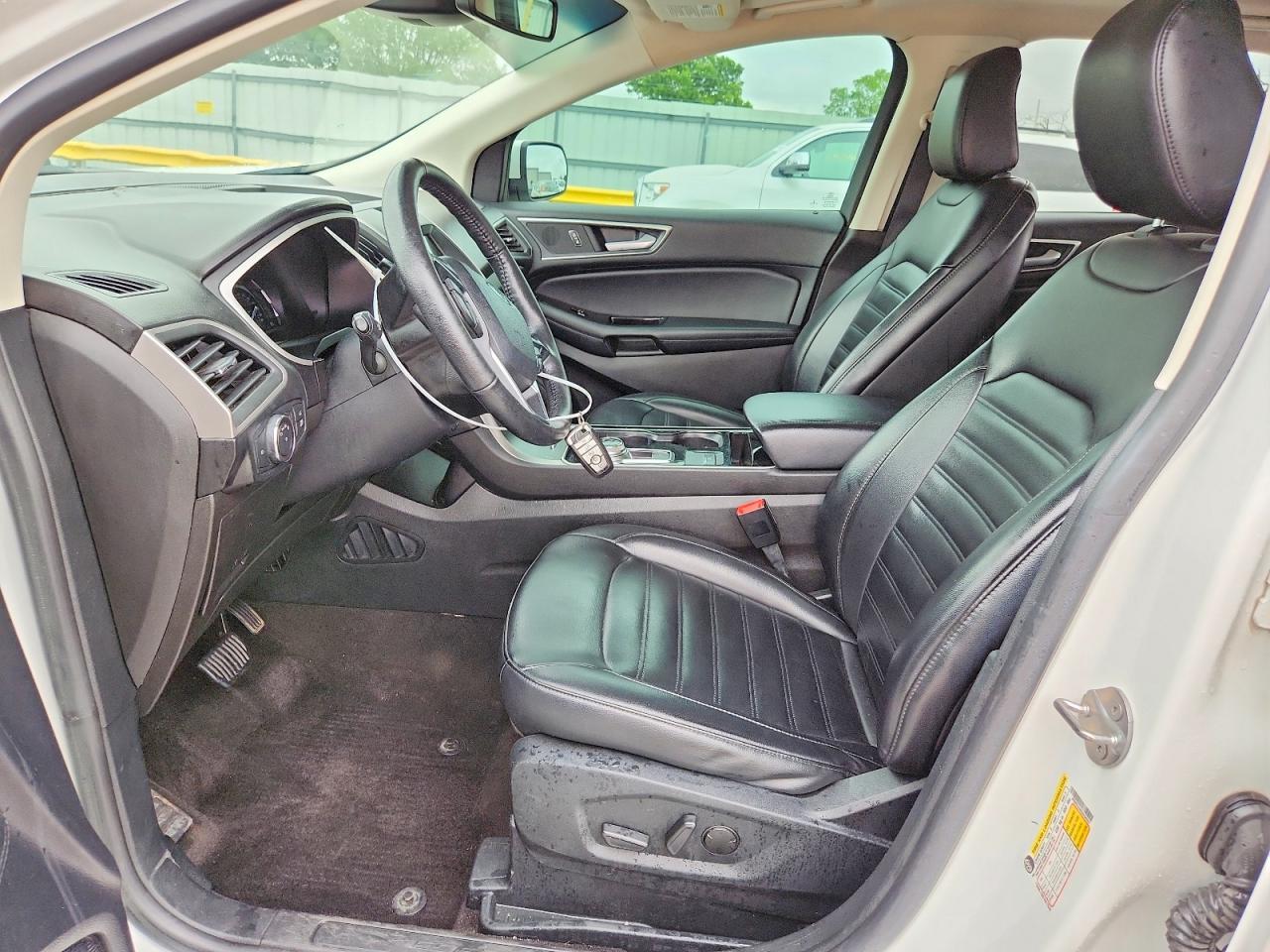 2020 FORD EDGE SEL photo 13