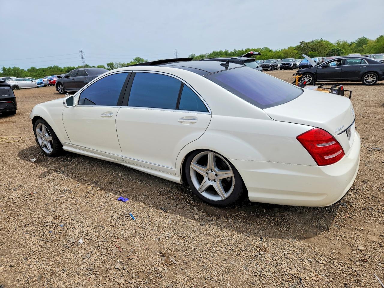 2011 MERCEDES-BENZ S 550 4MATIC photo 2