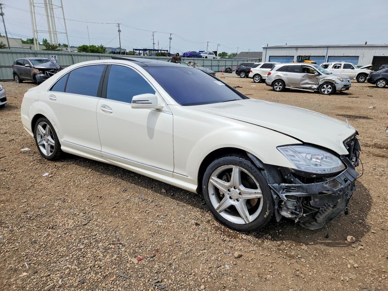 2011 MERCEDES-BENZ S 550 4MATIC photo 4