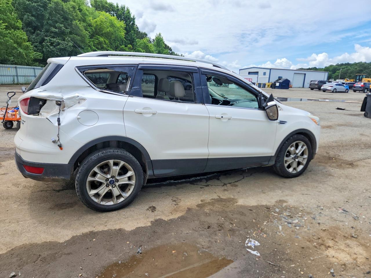 2015 FORD ESCAPE TITANIUM photo 5