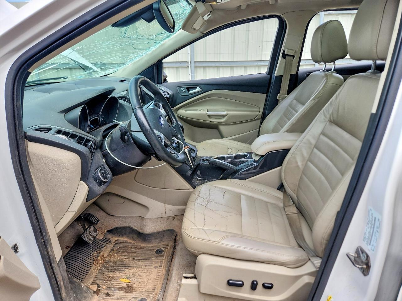 2015 FORD ESCAPE TITANIUM photo 13