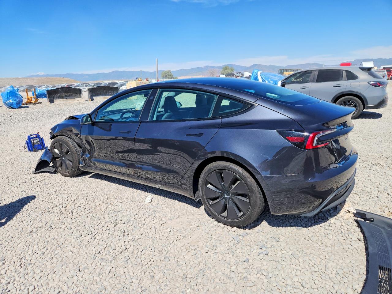 2024 TESLA MODEL 3 photo 4