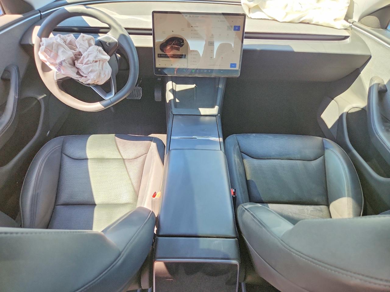 2024 TESLA MODEL 3 photo 22