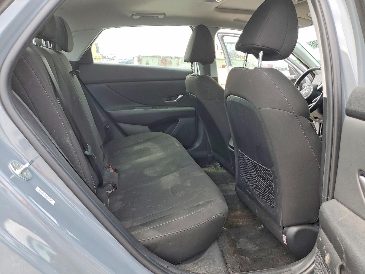 2022 HYUNDAI ELANTRA SEL photo 10