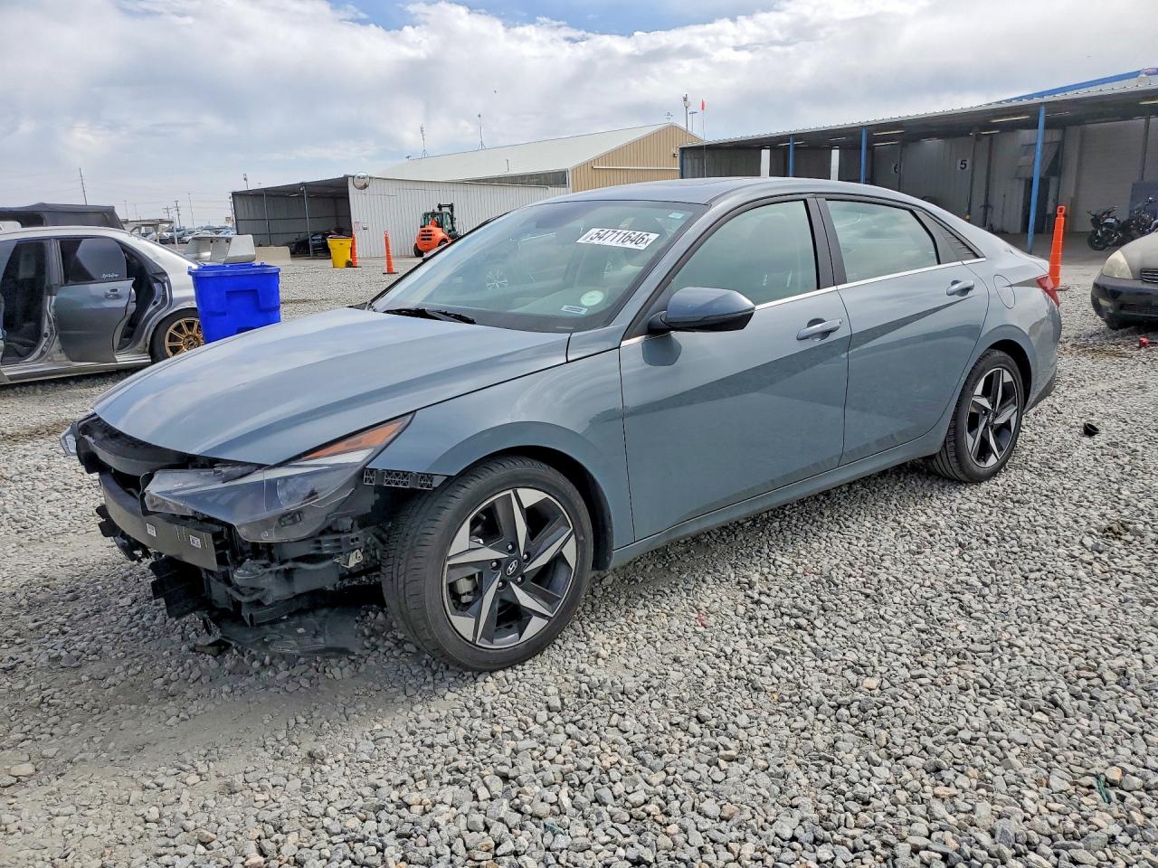 2022 HYUNDAI ELANTRA
