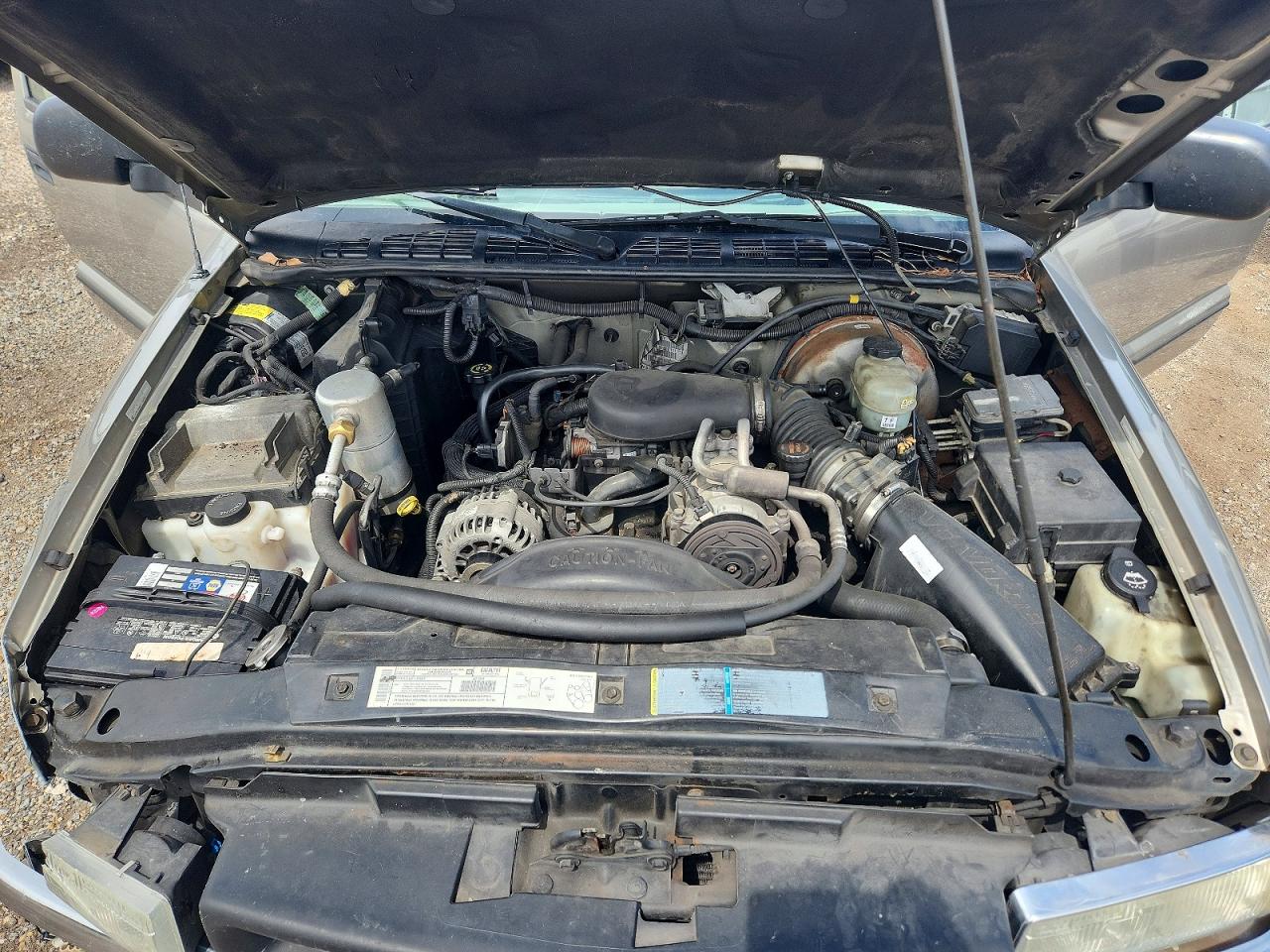 2002 CHEVROLET S TRUCK S10 photo 31
