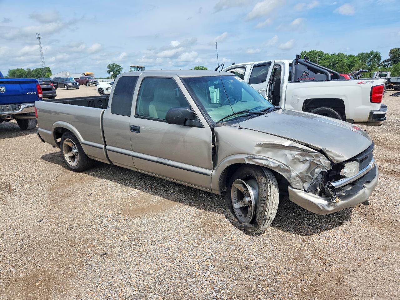 2002 CHEVROLET S TRUCK S10 photo 10