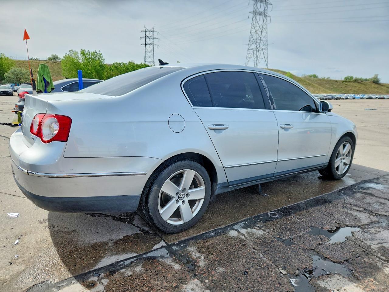 2009 VOLKSWAGEN PASSAT TURBO photo 5