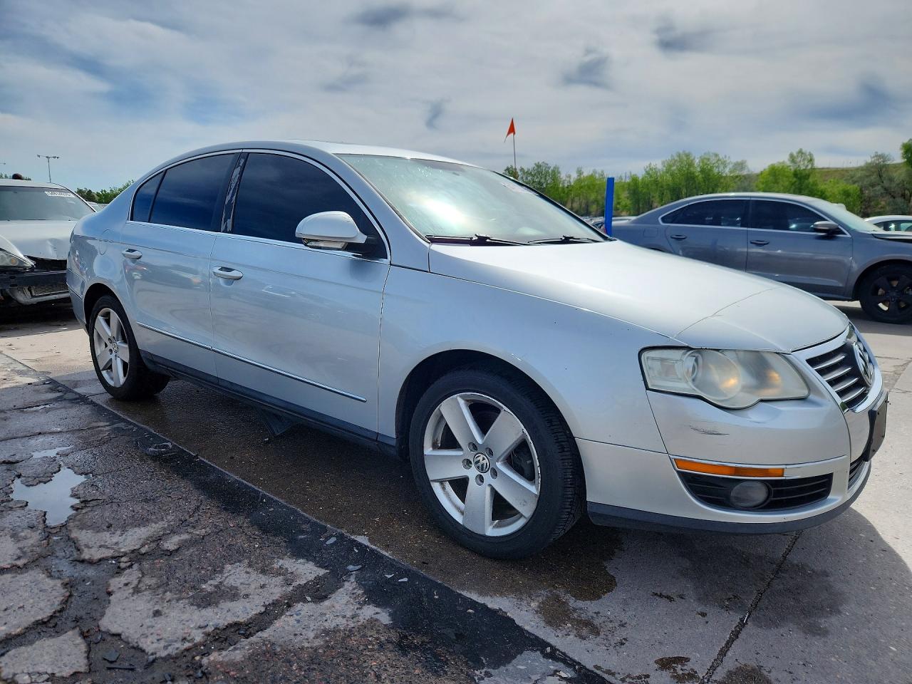 2009 VOLKSWAGEN PASSAT TURBO photo 7