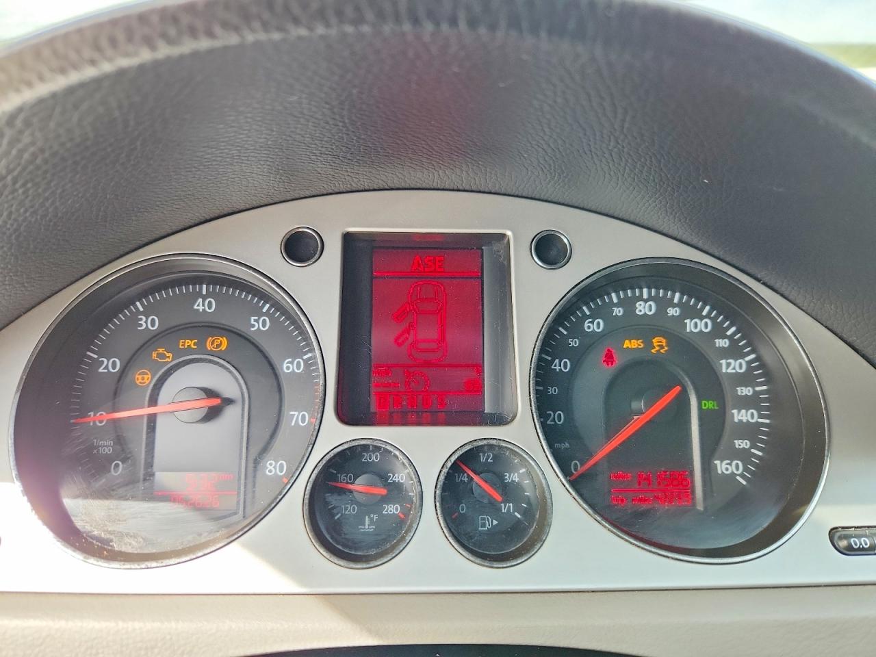 2009 VOLKSWAGEN PASSAT TURBO photo 17