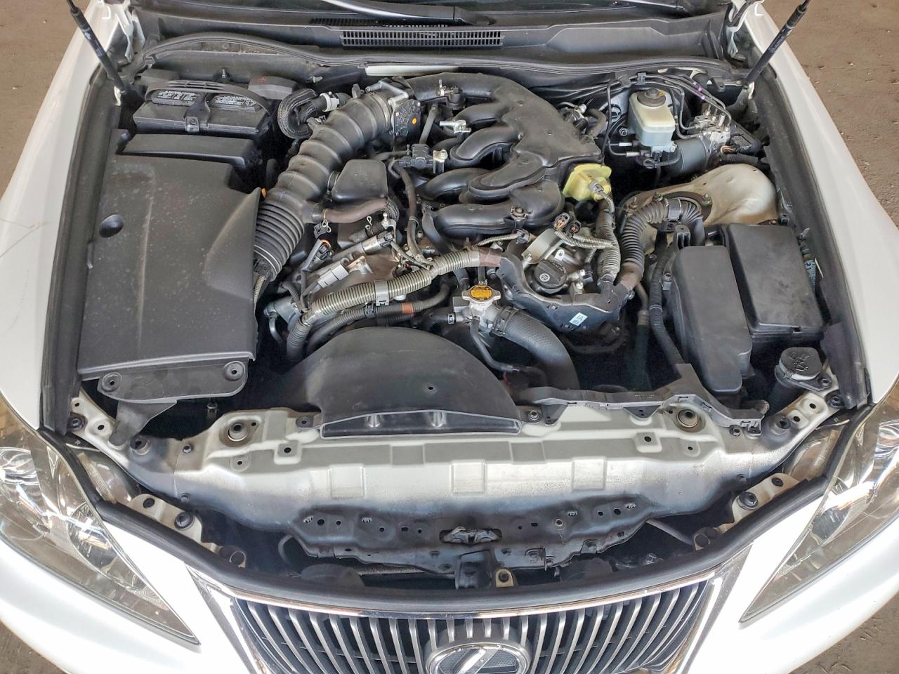 2009 LEXUS IS 250 photo 31