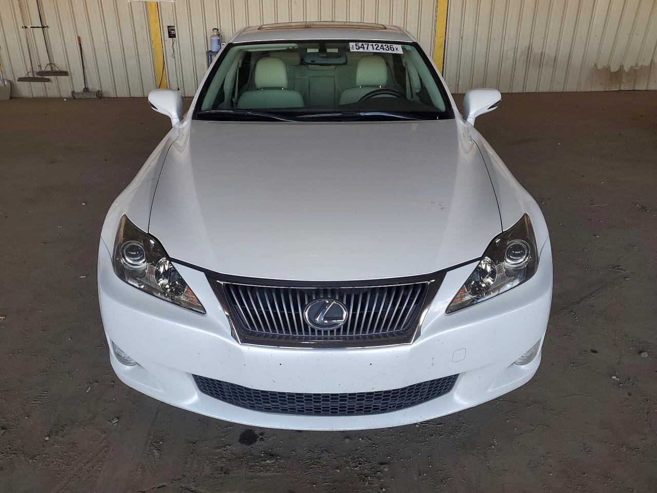 2009 LEXUS IS 250 photo 13
