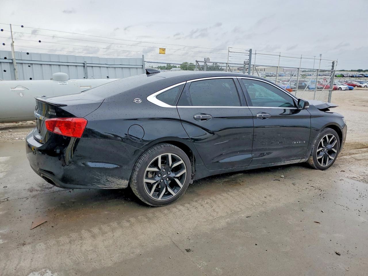 2018 CHEVROLET IMPALA PREMIER photo 5