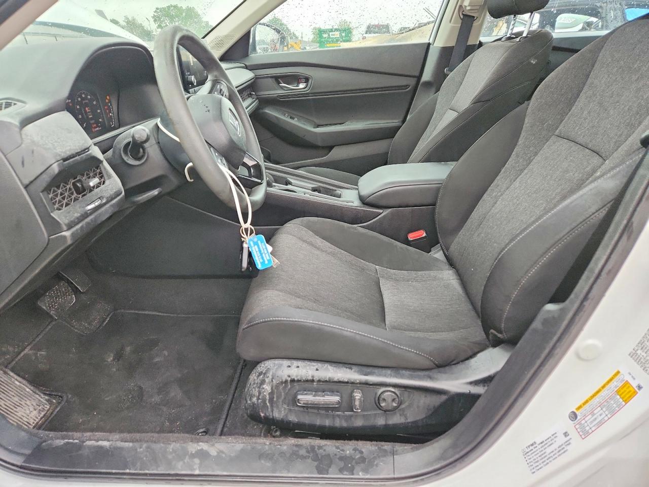 2024 HONDA ACCORD EX photo 13
