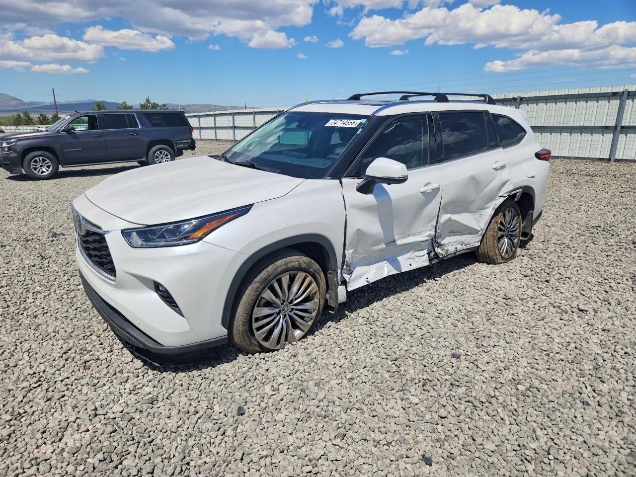 2024 TOYOTA HIGHLANDER
