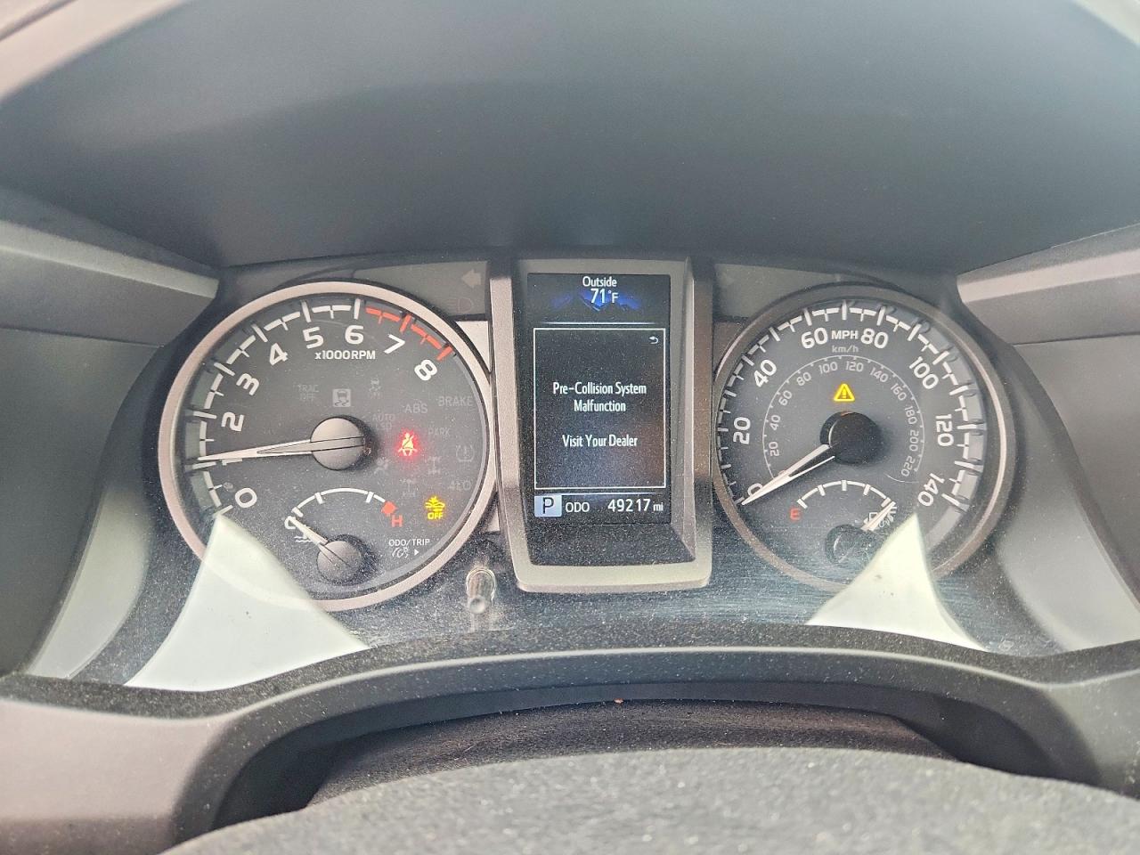 2022 TOYOTA TACOMA TRD OFF-ROAD photo 17