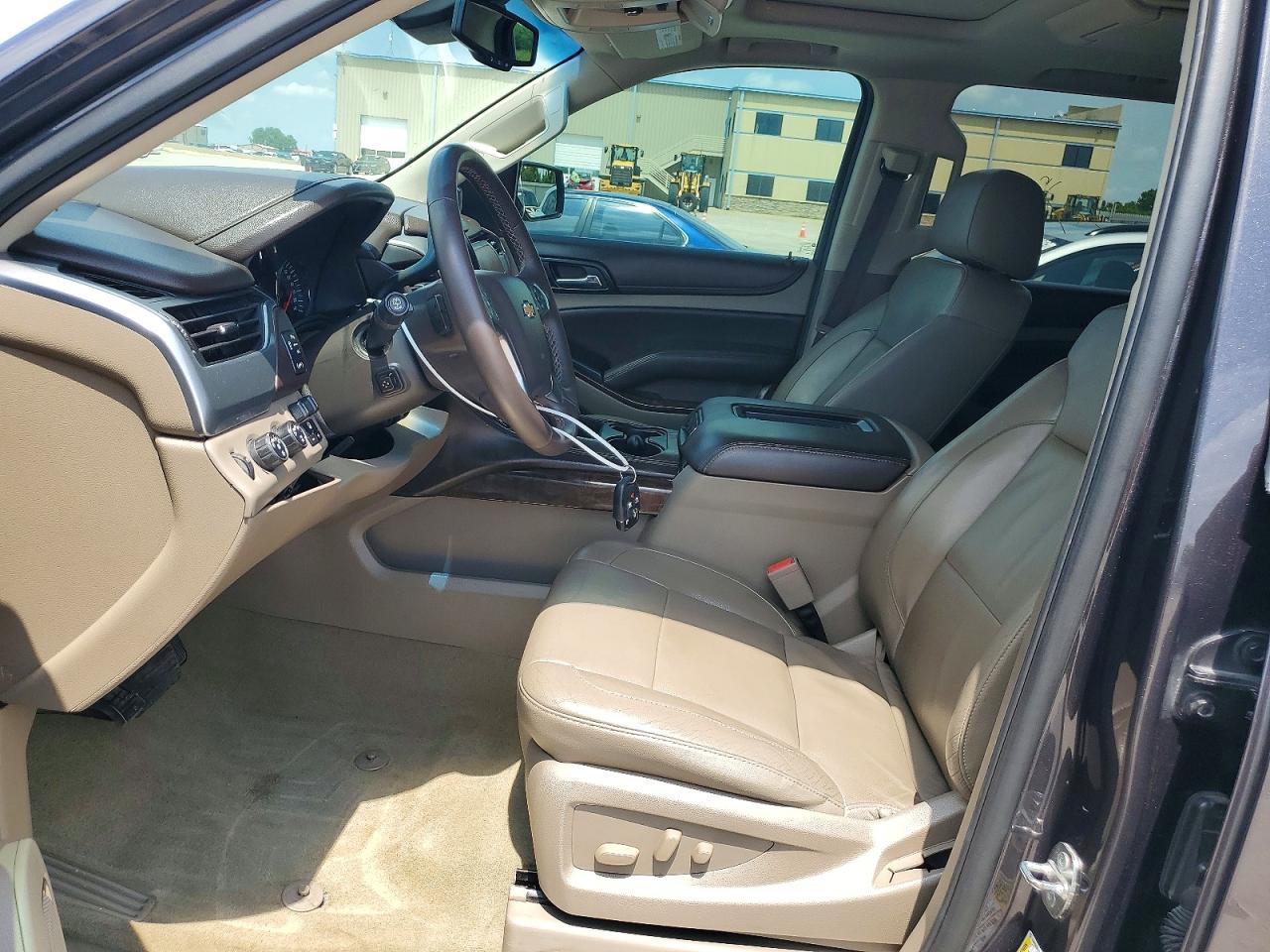 2017 CHEVROLET TAHOE K1500 LT photo 13
