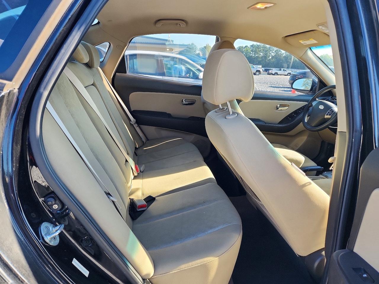 2010 HYUNDAI ELANTRA GLS photo 10