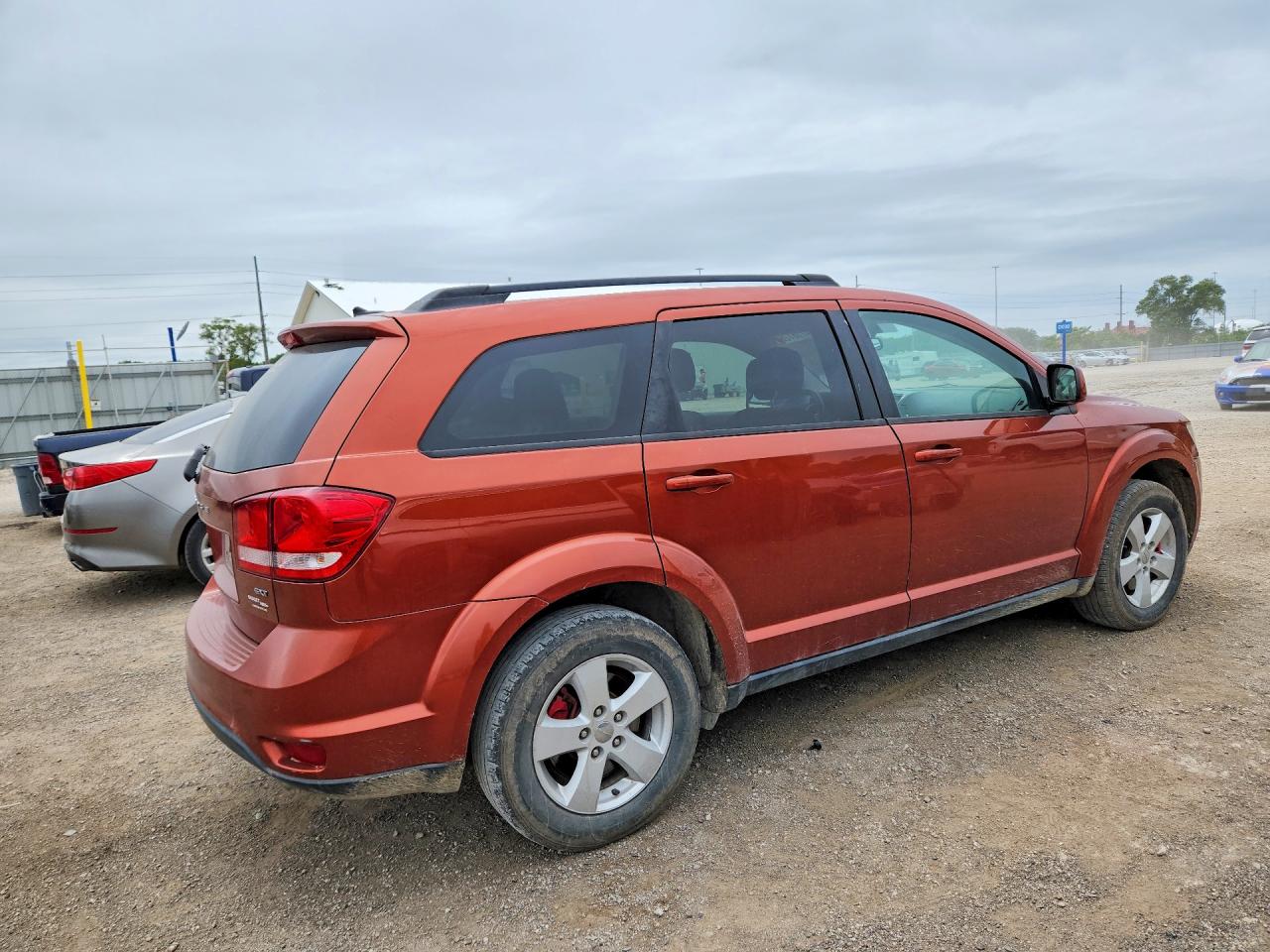 2012 DODGE JOURNEY SXT photo 5