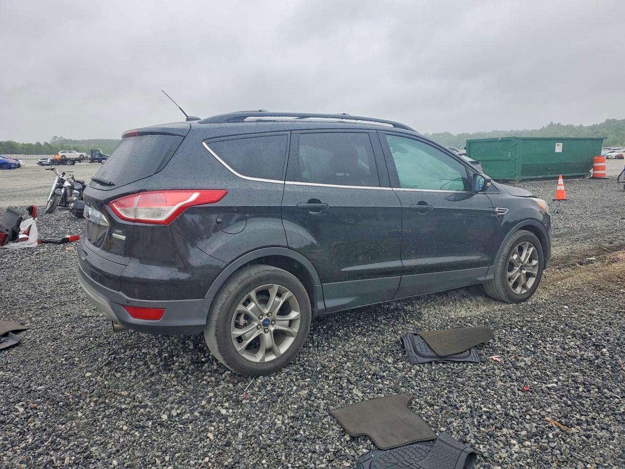 2013 FORD ESCAPE SEL photo 5