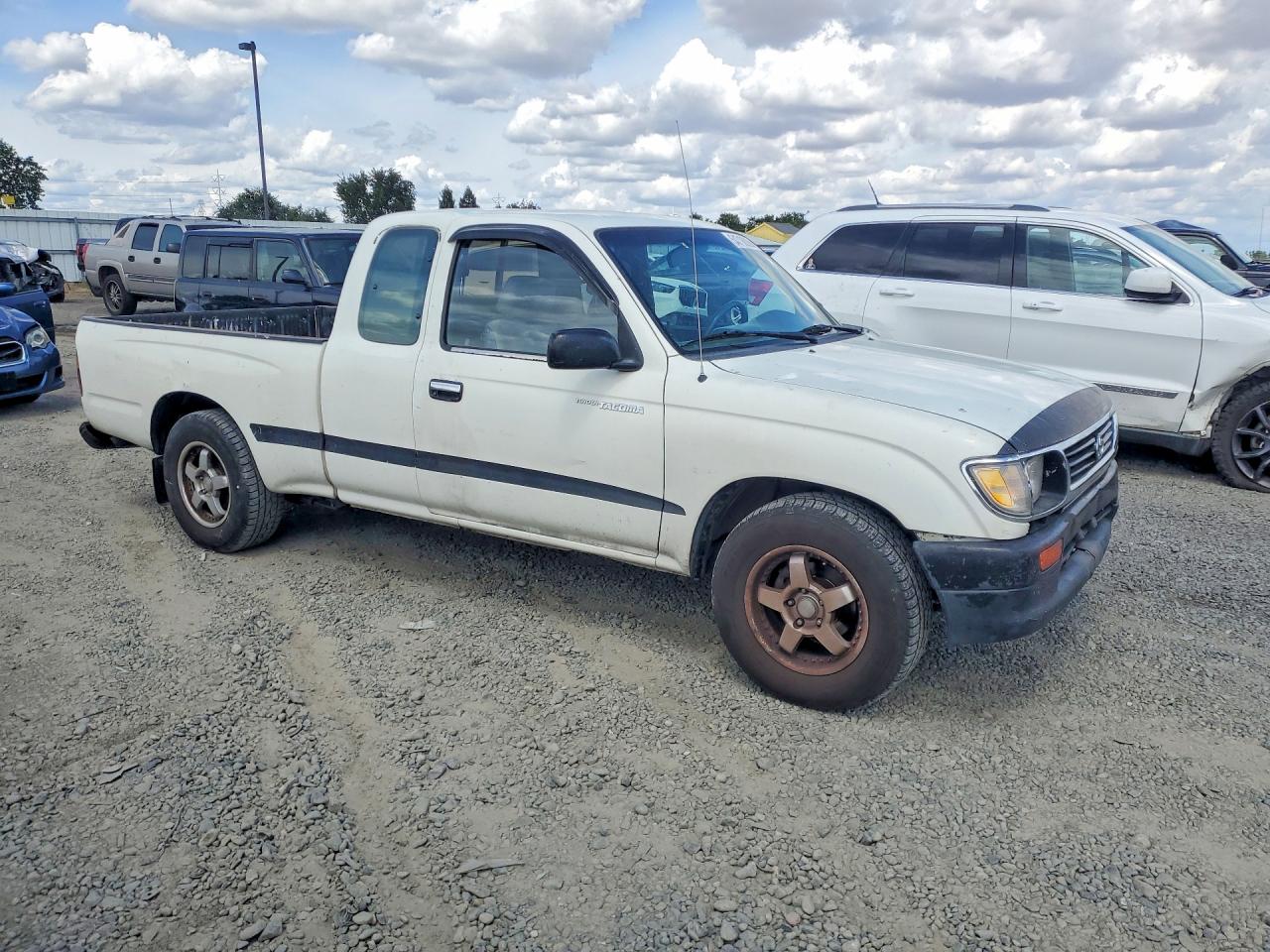 1996 TOYOTA TACOMA photo 7