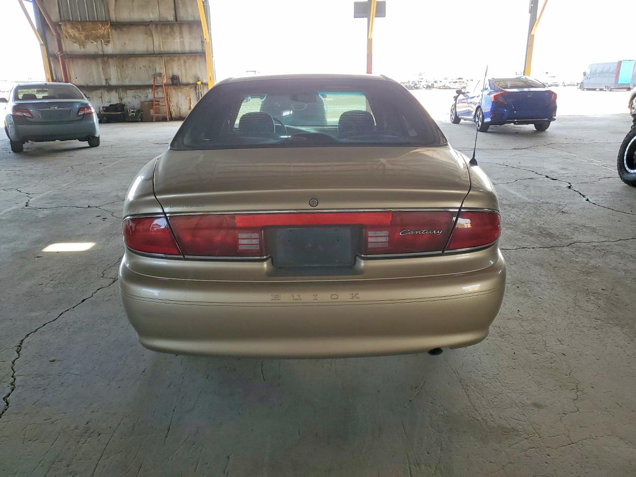 2005 BUICK CENTURY CUSTOM photo 16