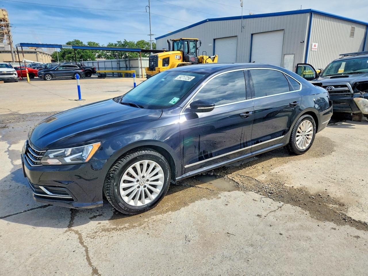2017 VOLKSWAGEN PASSAT