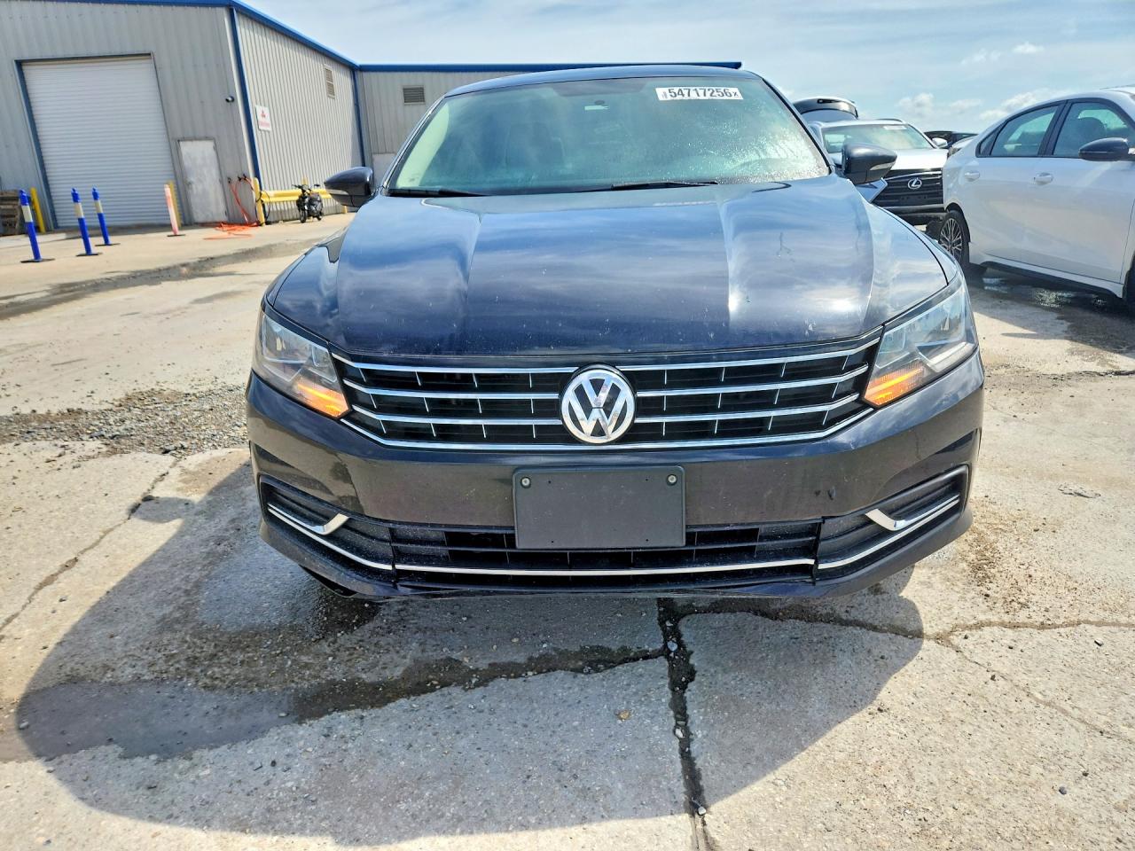 2017 VOLKSWAGEN PASSAT SE photo 9