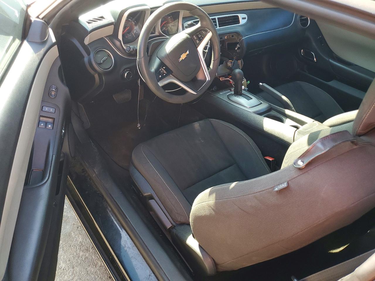 2015 CHEVROLET CAMARO LS photo 15