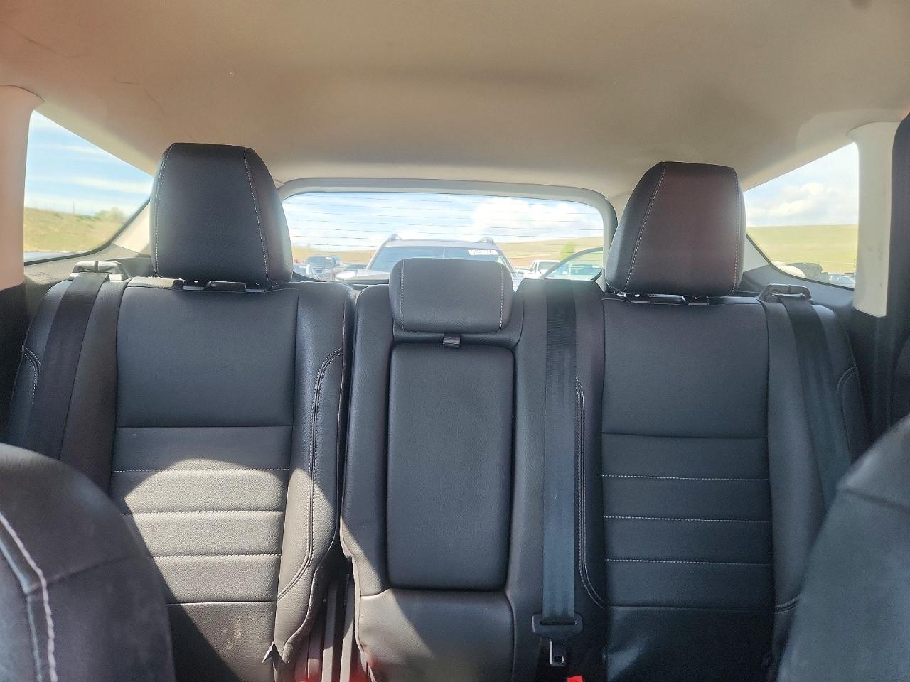 2015 FORD ESCAPE SE photo 19