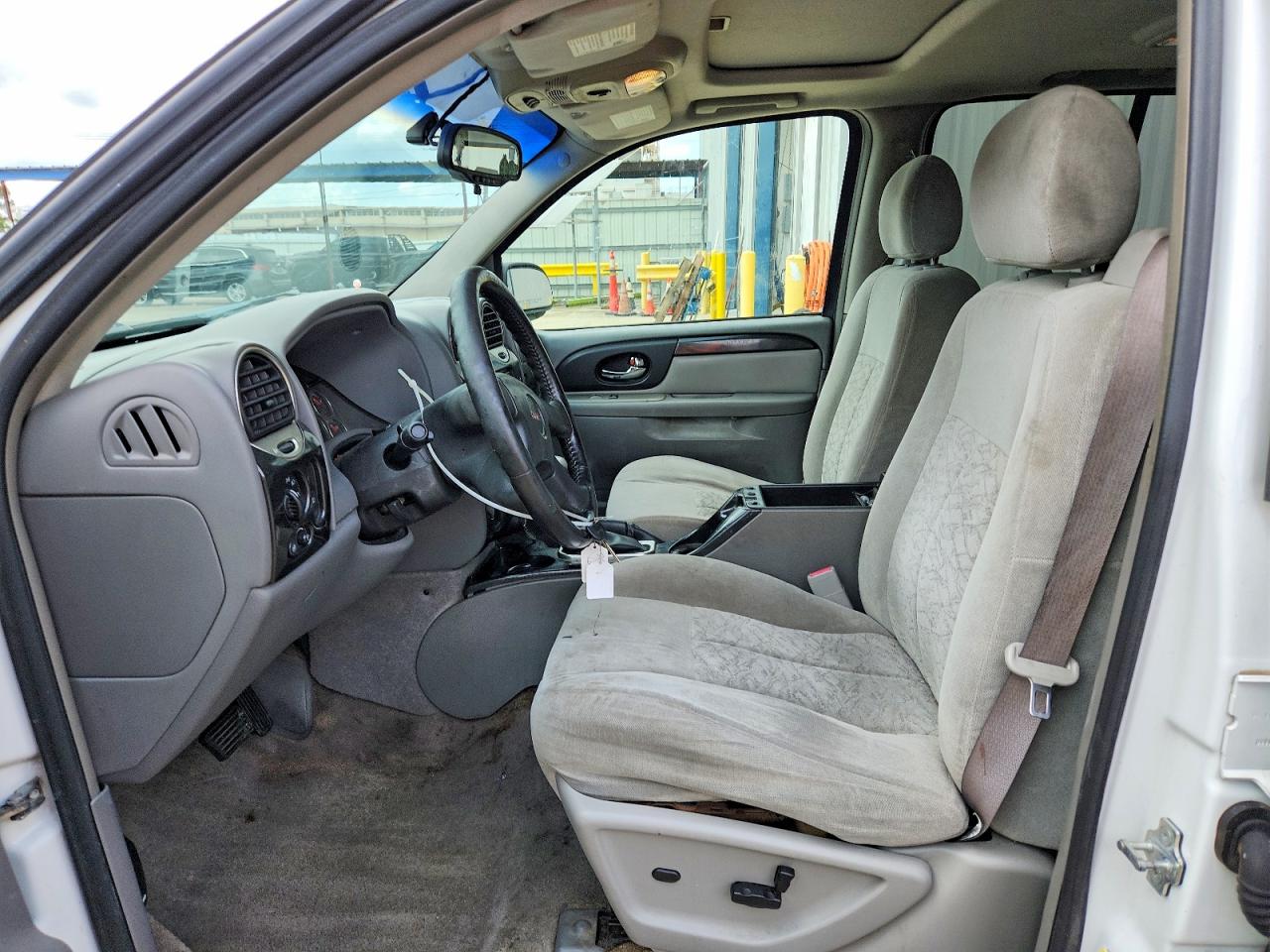 2006 GMC ENVOY photo 19