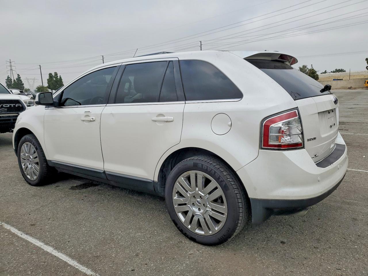 2010 FORD EDGE LIMITED photo 3