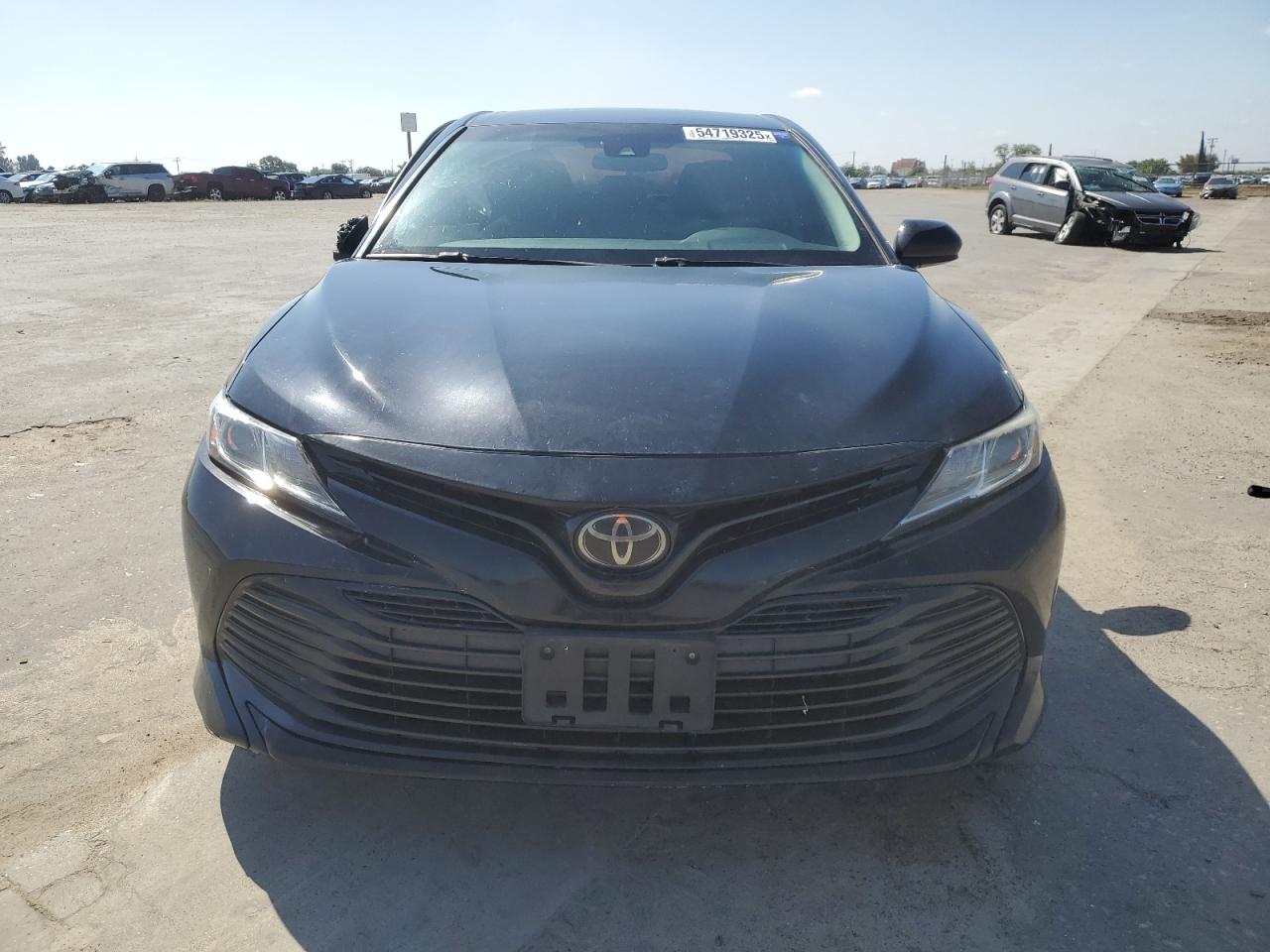 2020 TOYOTA CAMRY LE photo 5