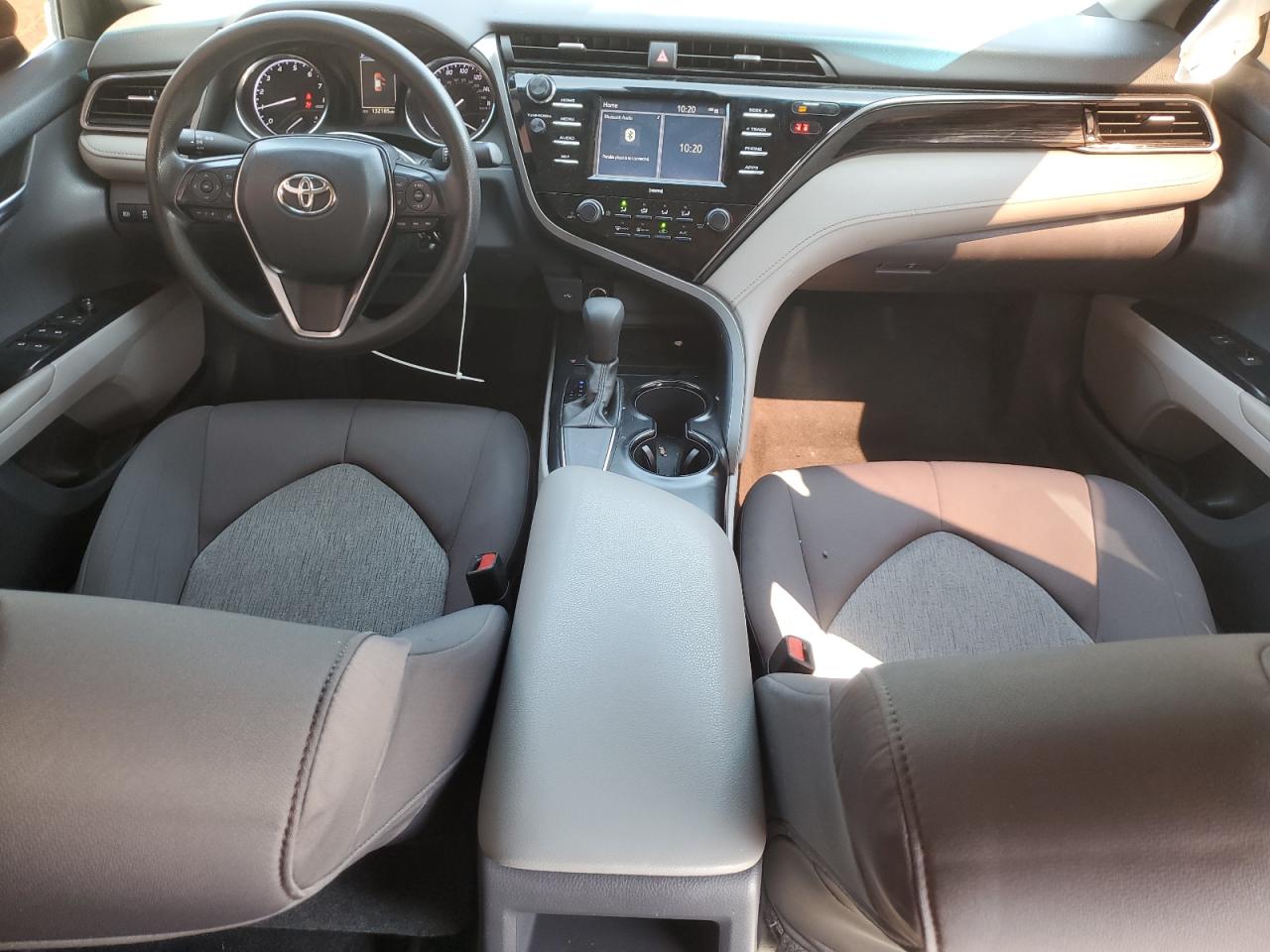 2020 TOYOTA CAMRY LE photo 8