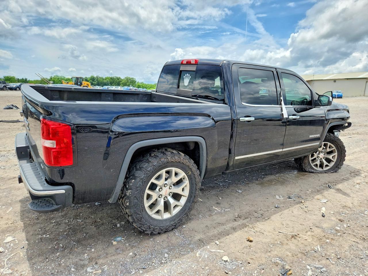 2015 GMC SIERRA K1500 SLT photo 3